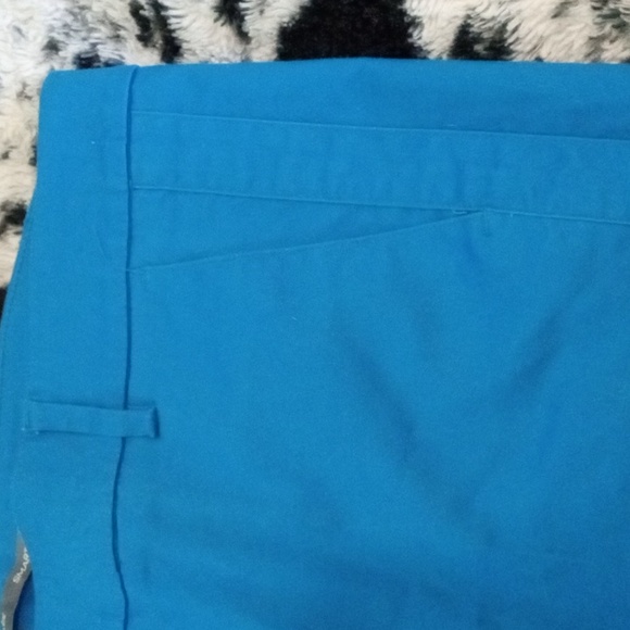 Parrot Blue shorts 🦜 - Picture 6 of 7